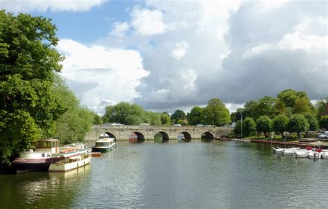 Stratford upon Avon - River Cruise - Masons Coach Hire