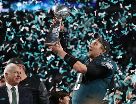 Super Bowl Trophy Svg ~ Trophy Lombardi Vince Super Bowl Worth Much ...