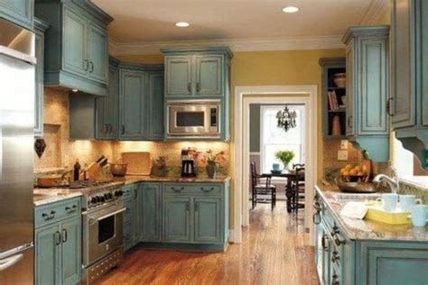 Deep green kitchen cabinets #cabinetskitchendistressed | Distressed kitchen cabinets, Kitchen ...