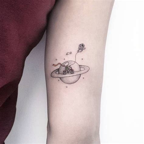 Minimalist Tattoo Planet - Wiki Tattoo