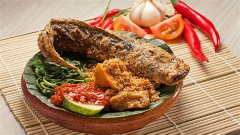 Resep Lele Goreng Kremes, Renyah dan Gurihnya Bikin Kalap! - News+ on RCTI+