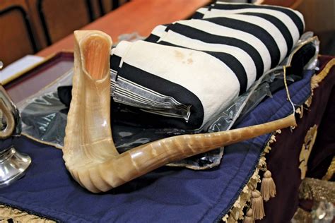 Shofar | Meaning, Horn, Worship, & Judaism | Britannica