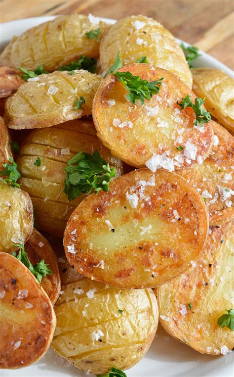 Oven Roasted Potatoes (Whole30, Vegan, Gluten Free, Dairy Free ...