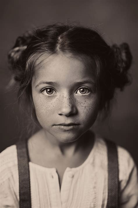 Children's Portraits: The Portrait Masters | Kids portraits photography, Black and white ...