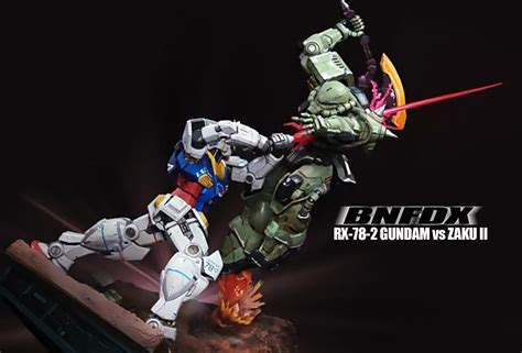 BNFDX RX-78-2 Gundam VS Zaku Statue