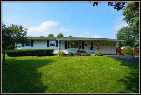 Lockport, NY Real Estate - Lockport Homes for Sale | realtor.com®