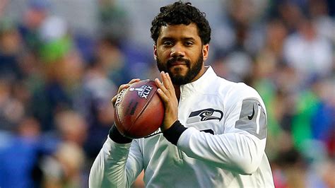 Russell Wilson Workout Routine and Diet Plan