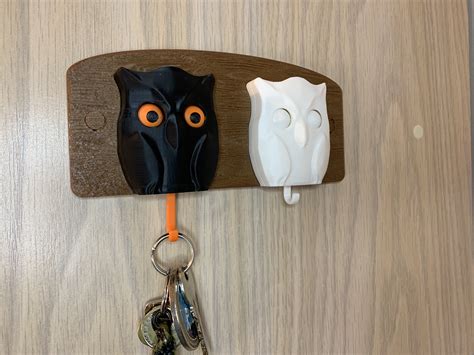 Wall Mount for Blinking Eyes Owl by 1967kevin | Download free STL model | Printables.com