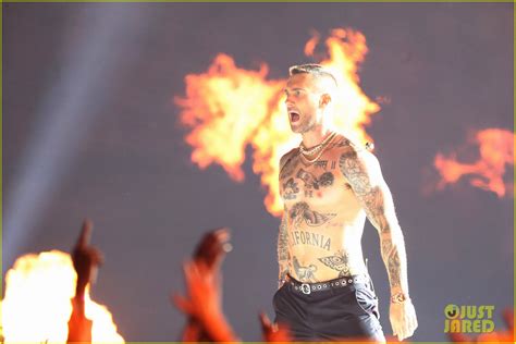 Adam Levine's Hottest Shirtless Photos from Super Bowl 2019!: Photo ...