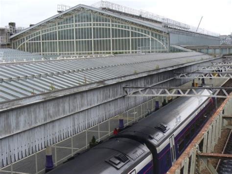 Aberdeen Railway Station - Aberdeen