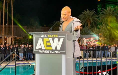 AEW signs LGBTQ Wrestler Sonny Kiss