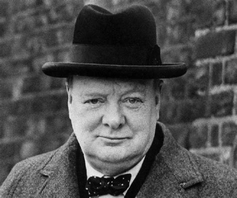 Winston Churchill Biography - Childhood, Life Achievements & Timeline