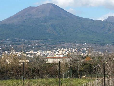 Pompeii, Herculaneum, Stabiae, Oplontis and surrounding areas ...