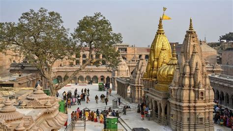 10 Most Famous Temples In Uttar Pradesh You Must Visit! • Travelothon