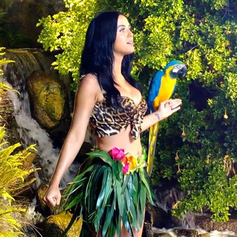 Go Behind the Scenes of Katy Perry's "Roar"!