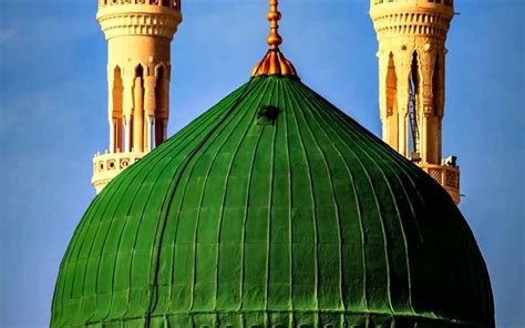 Gambar Kubah Hijau Masjid Nabawi : Madinah Arab Saudi Kubah Hijau Close Up Masjid Nabi Mohammed ...