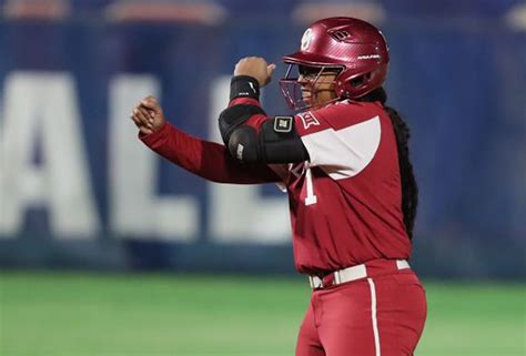 OU Softball: Oklahoma Wallops Baylor, Avenges Only Loss - Sports ...