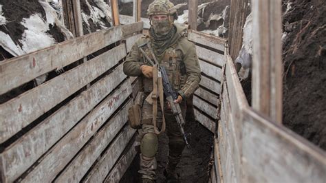 Thousands of Russian troops amass on Ukraine's border | PBS NewsHour ...