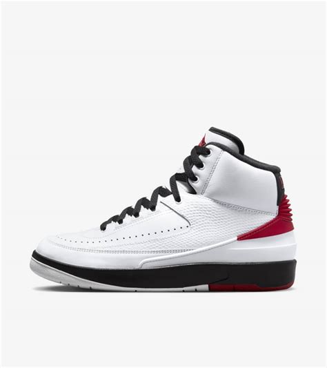 Women's Air Jordan 2 'Chicago' (DX4400-106) Release Date. Nike SNKRS