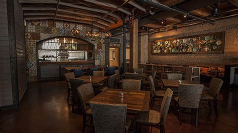 Bohemian House is 'One of Year's Best'; Más Disappoints Sula; More - Eater Chicago