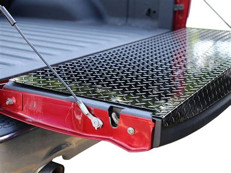 Dee Zee Diamond Plate Full Tailgate Protector DZ4143B | RealTruck