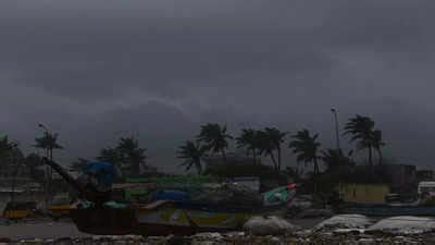 Tamil Nadu cyclone | Chennai rain news: Holiday declared for schools and colleges in Chennai ...