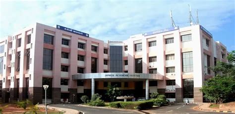 JIPMER Puducherry 2025-26: Cutoff, Fees, Admission, Courses, Intake ...