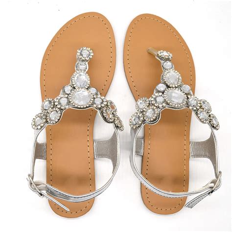 2019 New Bohemian Fashion Ladies Design Sandals Flat Women Diamond Sandals Summer Beach Diamond ...