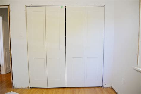 Installing A Bifold Closet Door and Bifold Door Knob Placement - Rambling Renovators