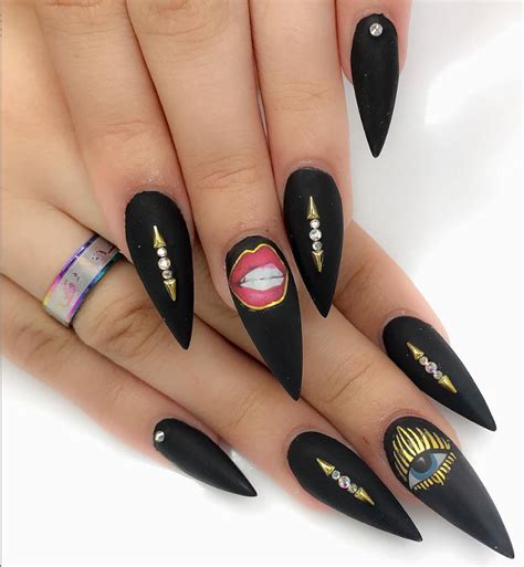 80+ Matte Black Coffin & Almond Nails Design Ideas To Try - Page 3 of ...