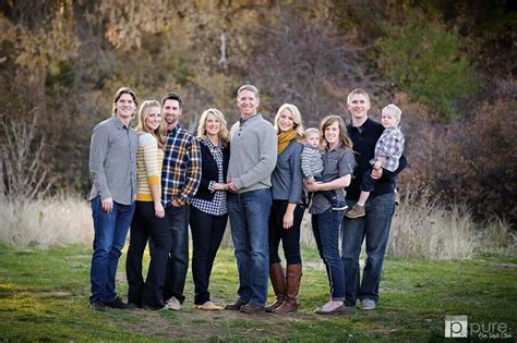 large family portraits ideas - I Got A Great Website Efecto