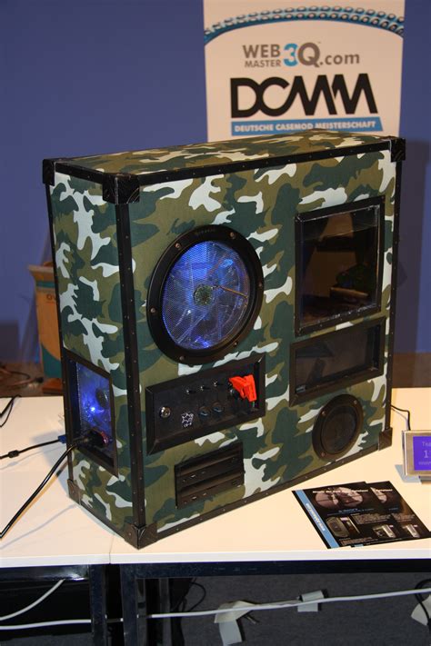 File:Case modding-PC case - gamescom 2009 PNr°0144.JPG - Wikimedia Commons