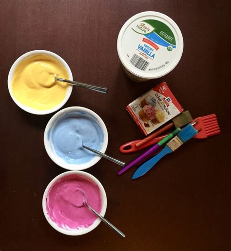 Edible Painting for Babies and Toddlers - Tales of a Messy Mom