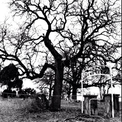 Cemetery in Aurora Texas Ancient Aliens, Cemetery, Aurora, Lamp Post ...