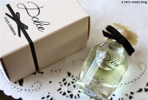 Sample Sunday: Dolce by Dolce & Gabbana | A Very Sweet Blog