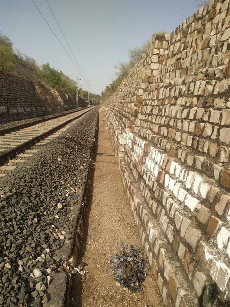 West Central Railway on Twitter: "पमरे, भोपाल मंडल में वर्षाकाल में ...