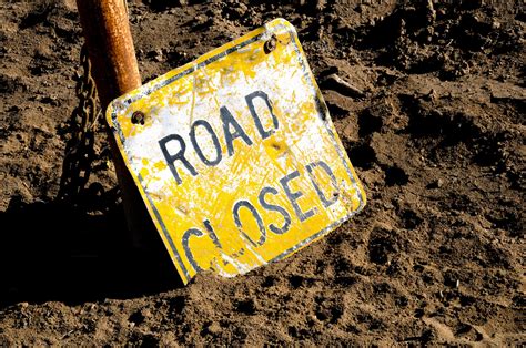Road Closed Sign Free Stock Photo - Public Domain Pictures