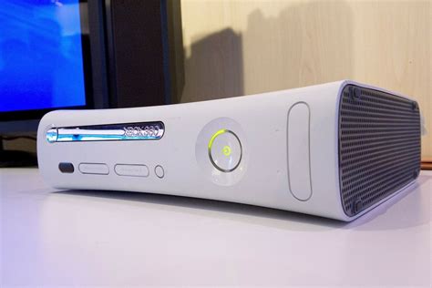 Xbox 360 White Core Console Video Game Gadget Falcon Model - iCommerce on Web