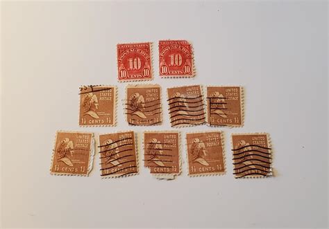 Vintage US Postage Stamps | EstateSales.org