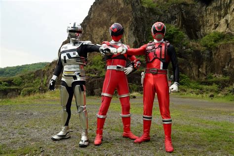 UCHU SENTAI KYURANGER RUMORS: VS Space Squad Movie?! - ORENDS: RANGE (TEMP)