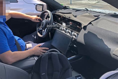 2021 Mercedes GLA-Class Interior Spied for the First Time, Crossover Looks Cuter - autoevolution