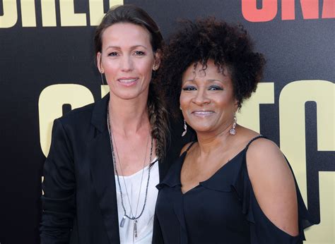 Wanda Sykes' Family Did Not Immediately Accept Her Sexuality - The Comedian's Journey to Love ...