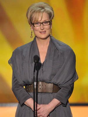 Davis Vision - Meryl Streep looks great in her specs. #eyeglasses Black Skinny Pants, Black ...