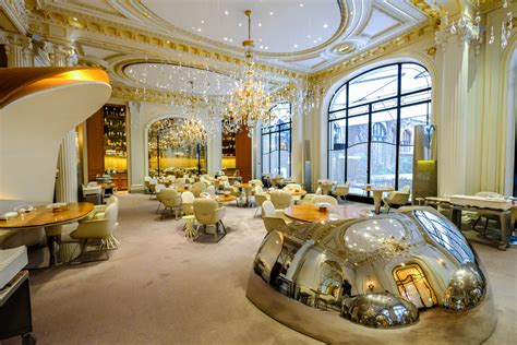 Alain Ducasse au Plaza Athénée restaurant review — WBP Stars