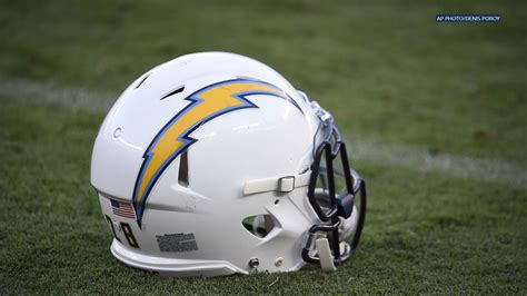 Chargers 2017 training camp schedule - ABC7 Los Angeles