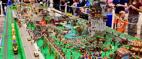 Memphis Flyer | BrickUniverse Lego Fan Convention Comes to Memphis