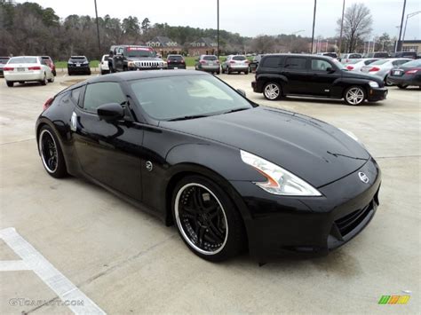 2009 Nissan 370Z Coupe Custom Wheels Photo #60017969 | GTCarLot.com