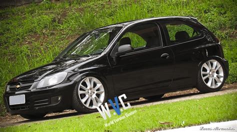 World Version Custom: Celta Rebaixado + Rodas aro 17"