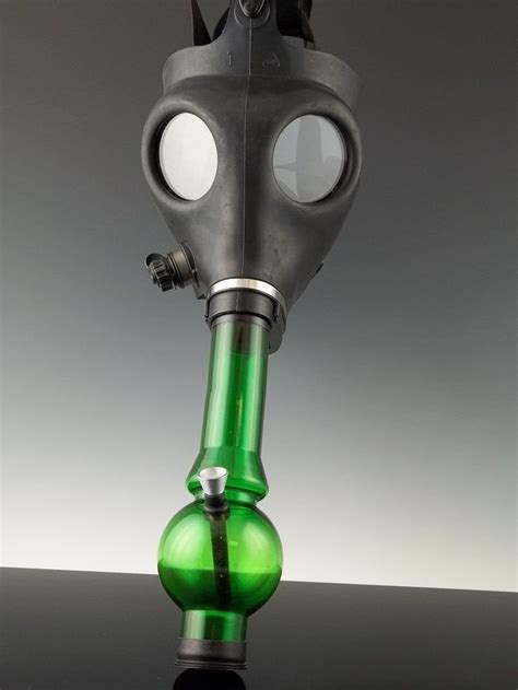 gas mask bong | Gas mask bong, Bongs, Gas mask