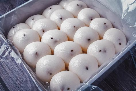 Korean Desserts: 20 Sweets to Try in Seoul | Will Fly for Food